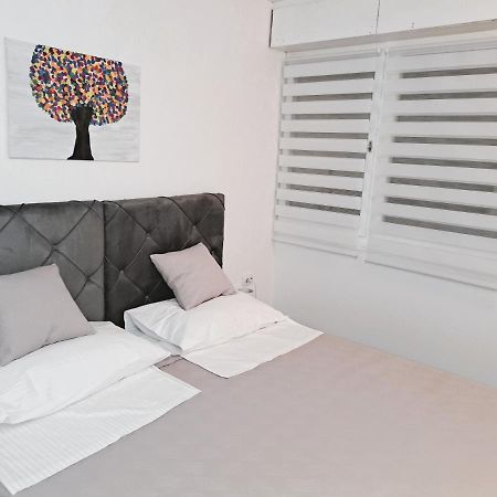 Luklena Apartment Split Bagian luar foto
