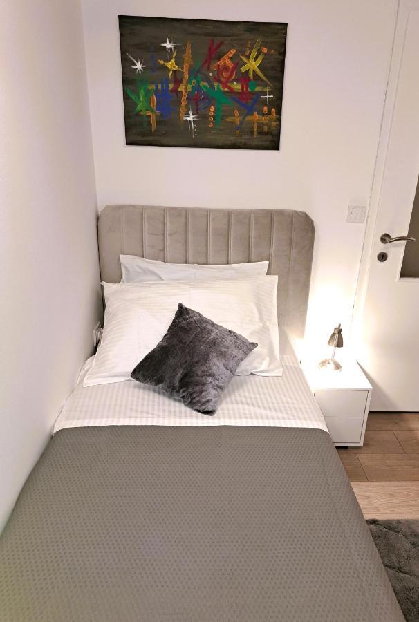Luklena Apartment Split Bagian luar foto
